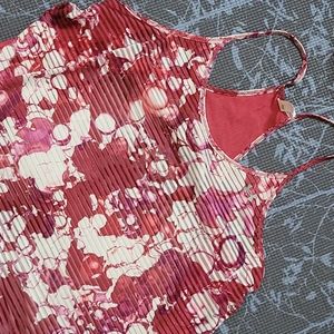 Under Armour Top Size Small